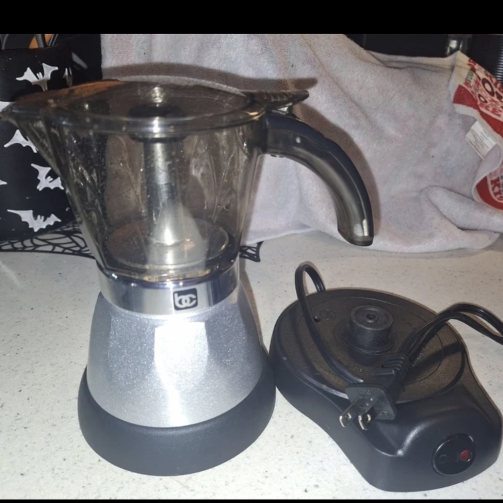 Portable coffee machine travel